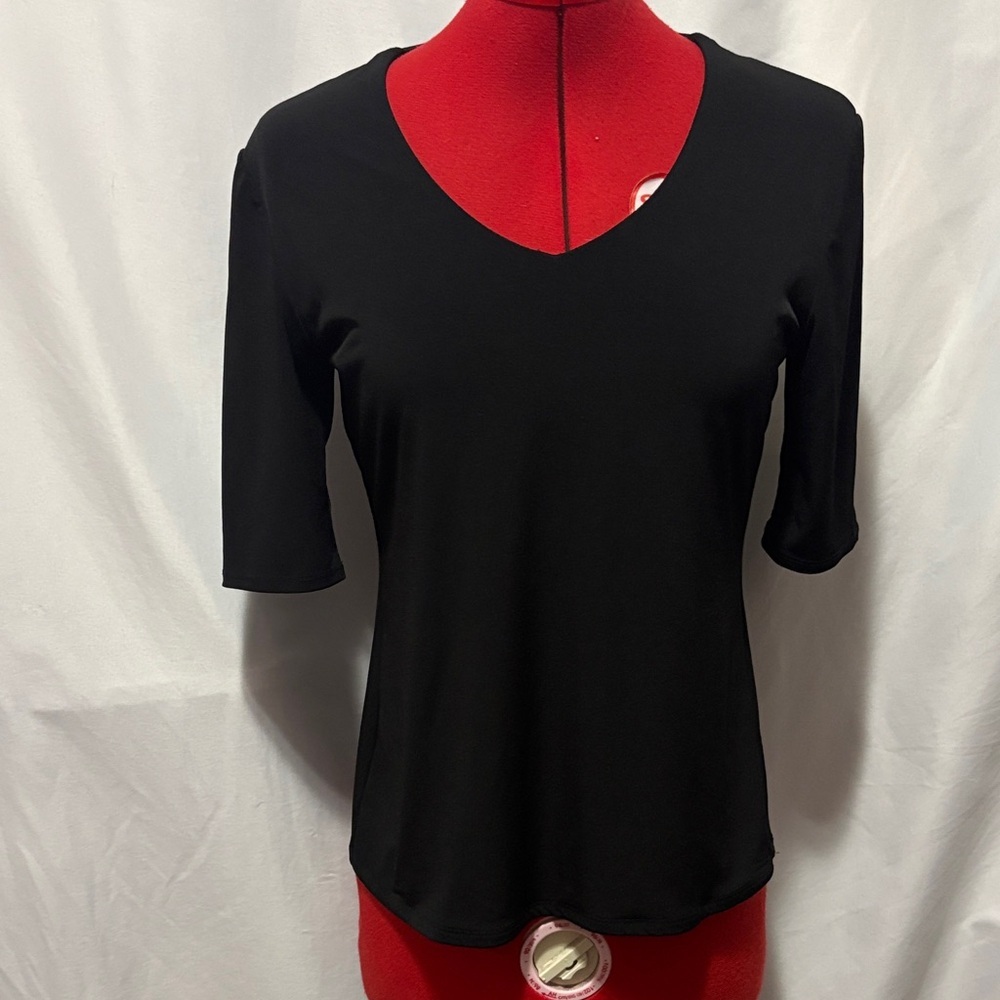 Grace Black Short Sleeve Women's Top SM70